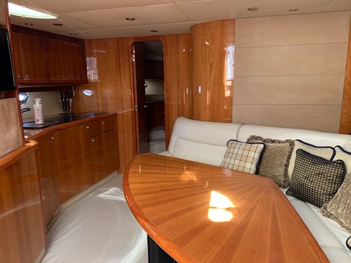 Купить яхту TENACIOUS 3 - Sunseeker в Shestakov Yacht Sales
