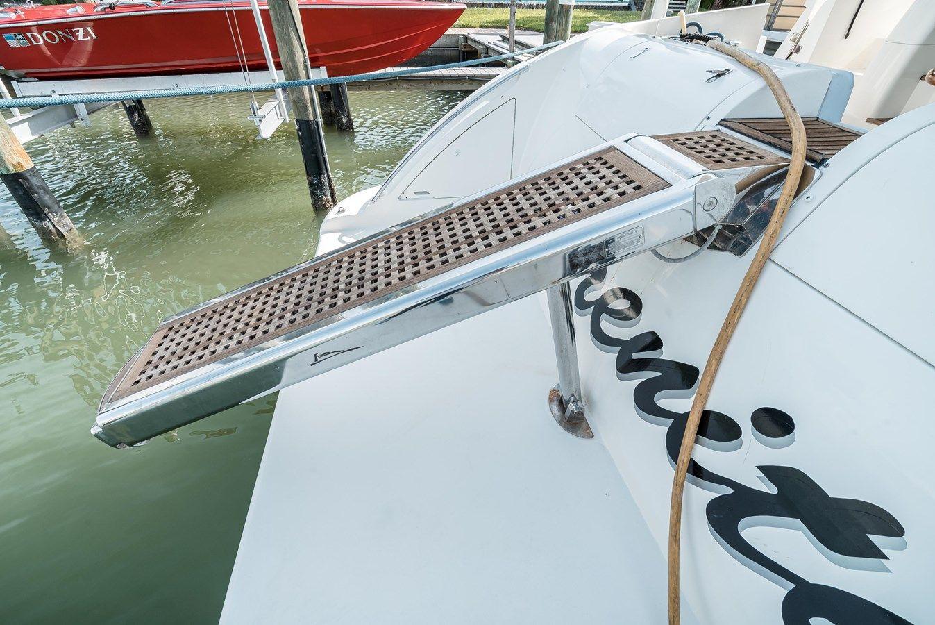 SERENITY - Azimut Yachts