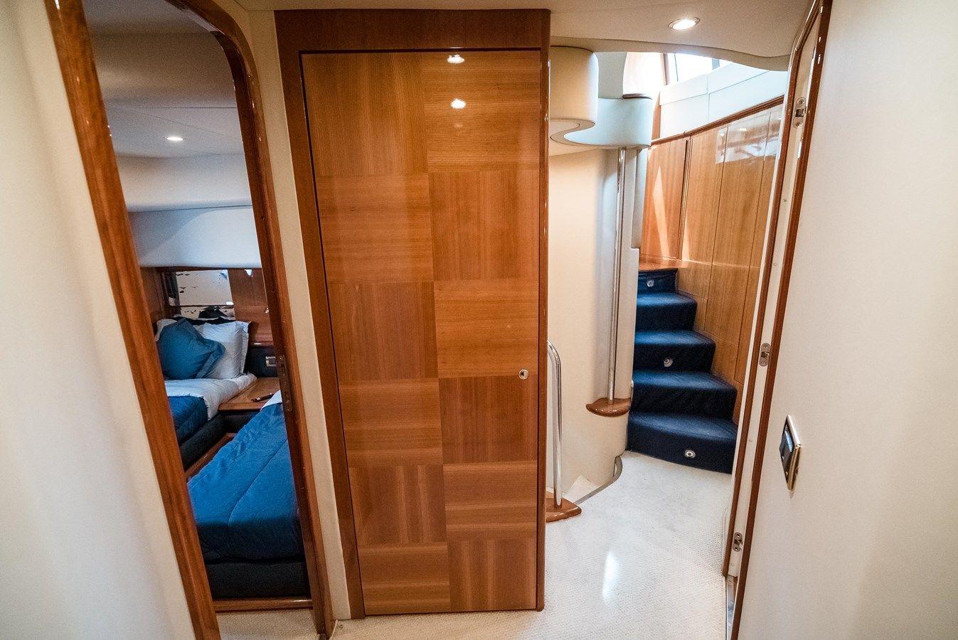 Buy a yacht SERENITY - Azimut Yachts