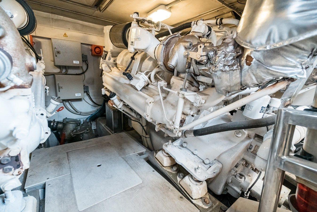 SERENITY - Azimut Yachts yacht sale