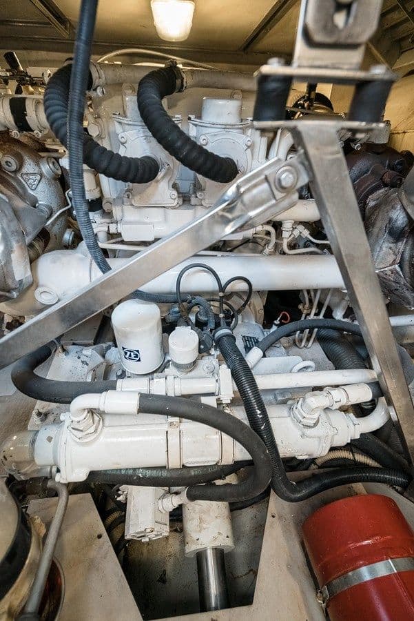 Buy a SERENITY - Azimut Yachts at Shestakov Yacht Sales