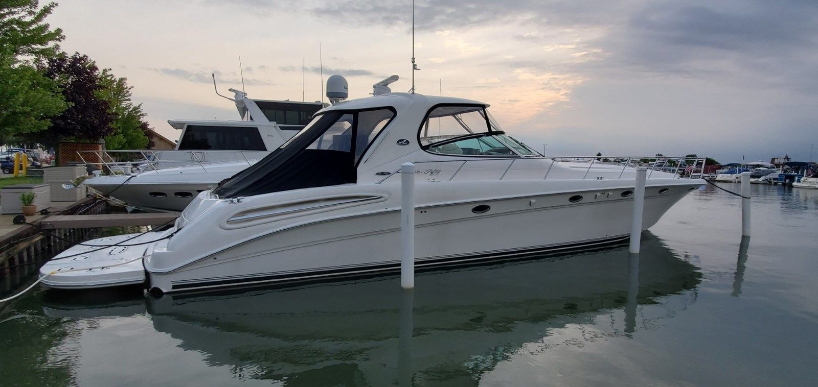 Buy a THAT'S AMORE 2003 at Shestakov Yacht Sales