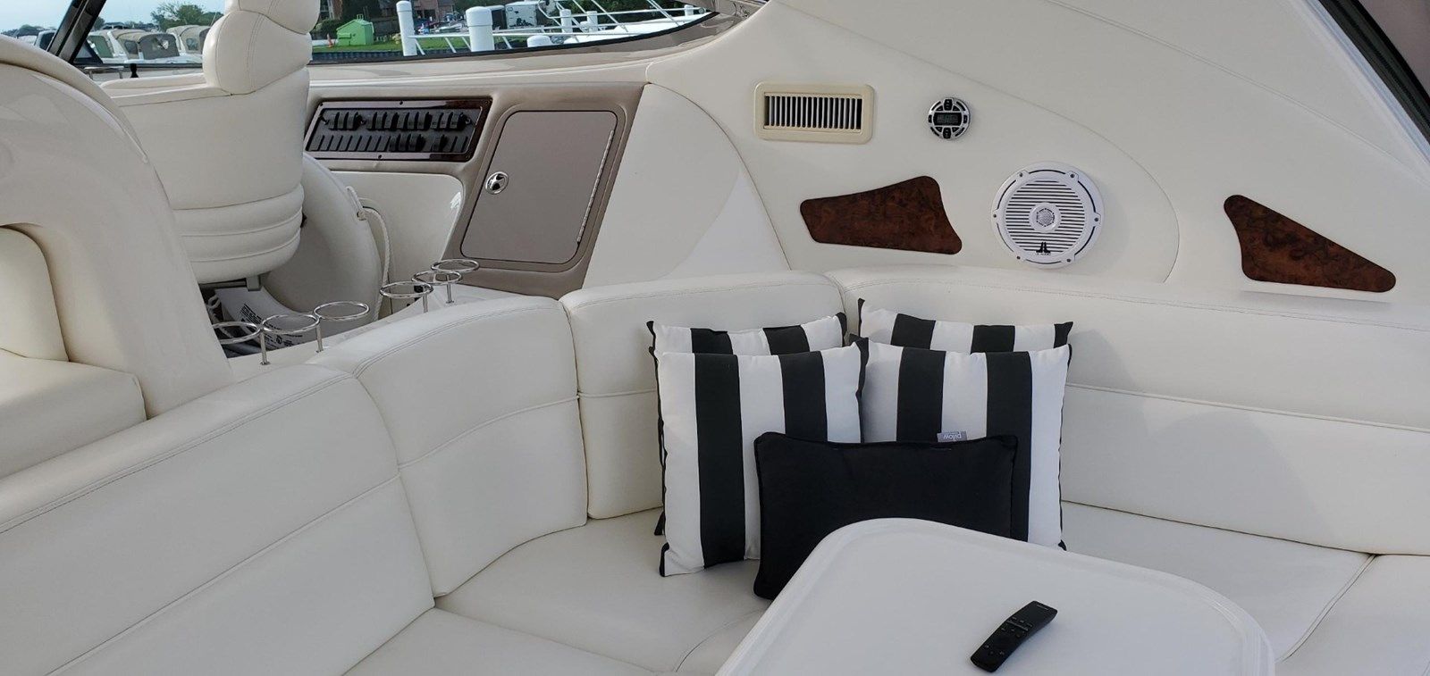 THAT'S AMORE - SEA RAY