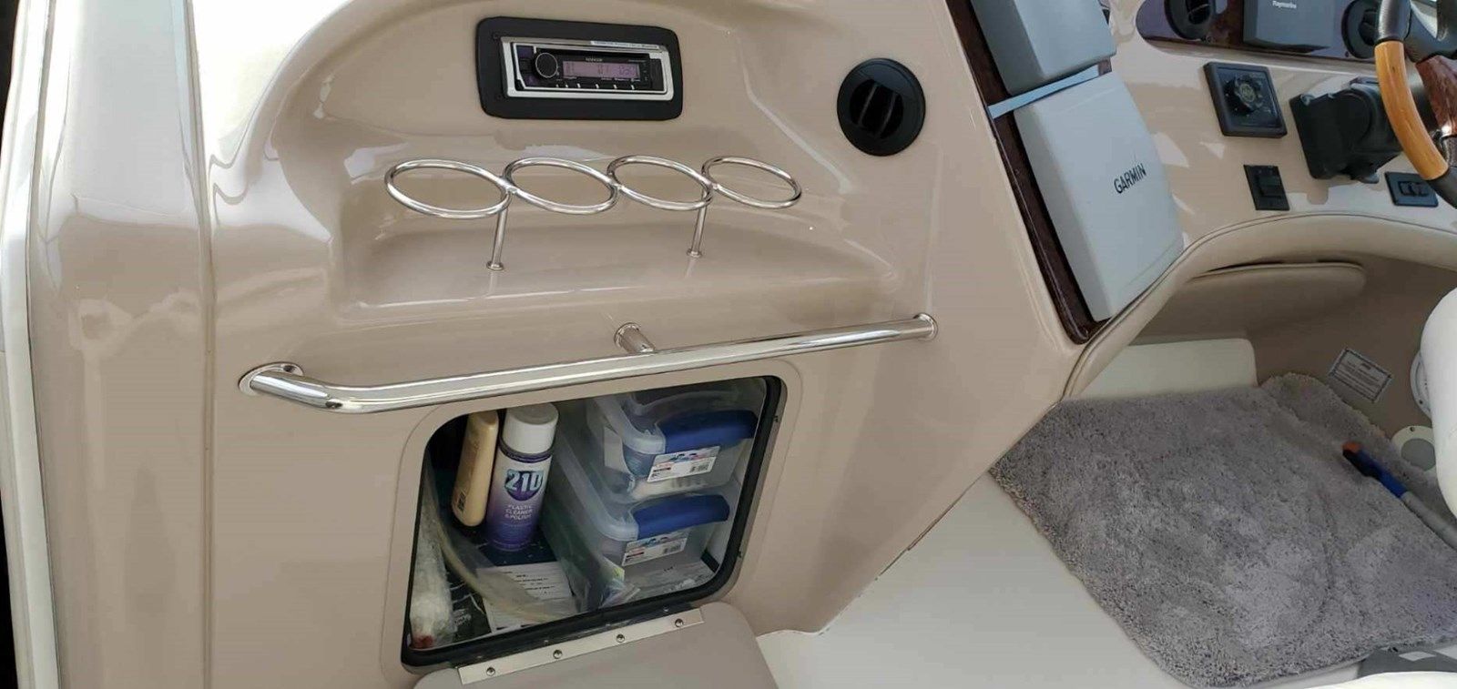 best yacht sales deals THAT'S AMORE - SEA RAY