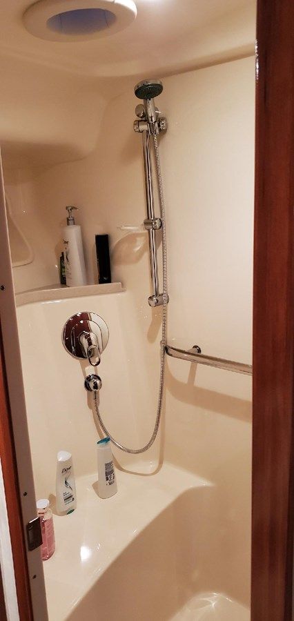 best yacht sales deals THAT'S AMORE - SEA RAY