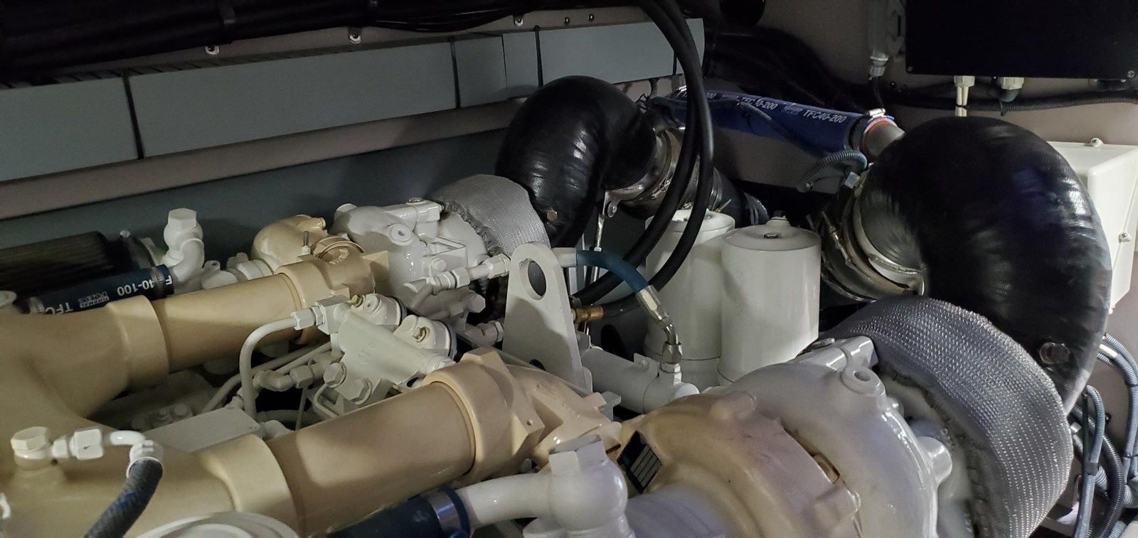 the best price on THAT'S AMORE 550 Sundancer