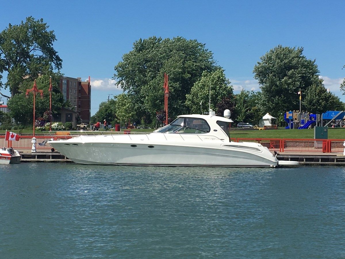 the best price on THAT'S AMORE 55