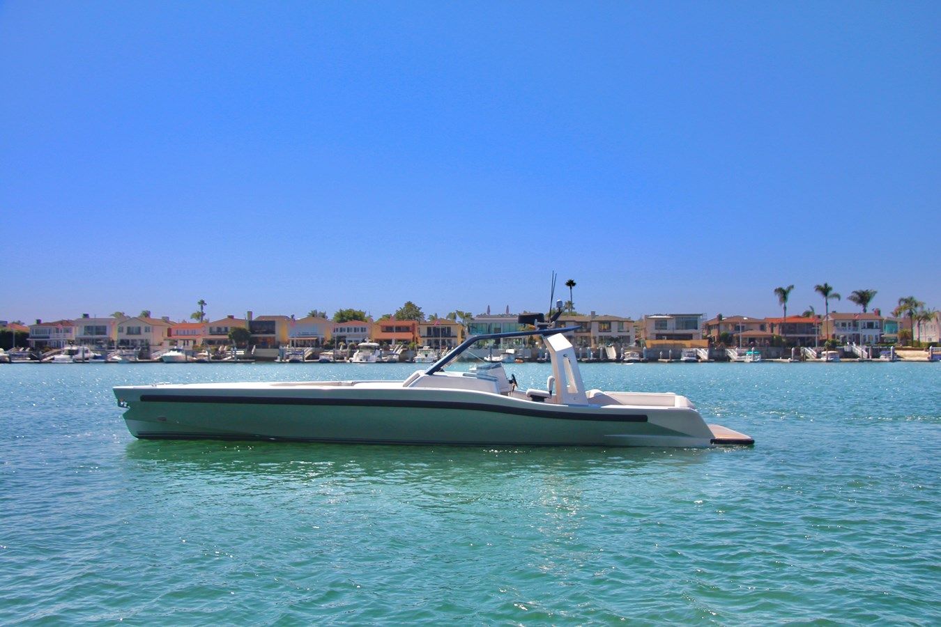 Купить яхту - 50 в Shestakov Yacht Sales