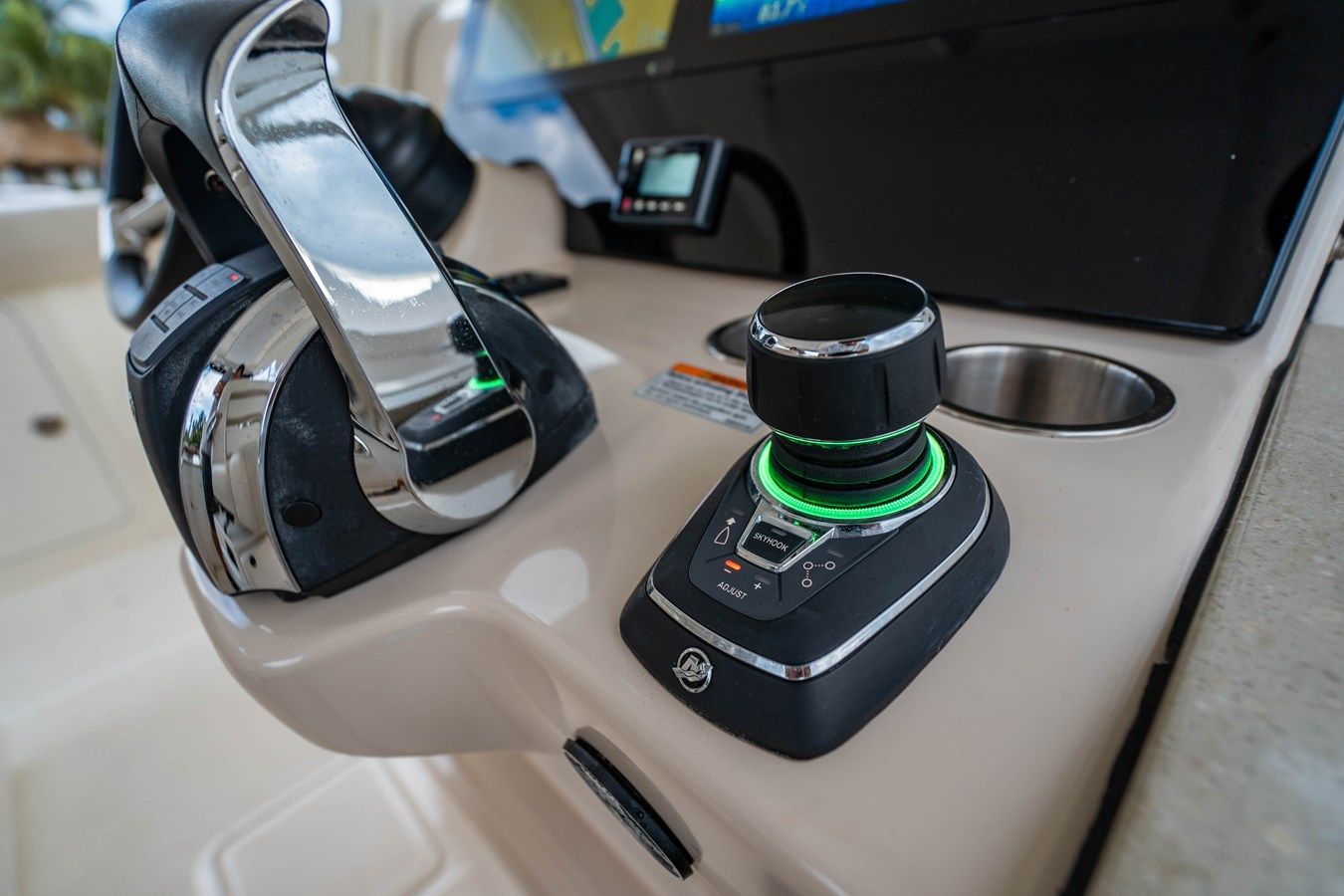 the best price on 350 Realm 35