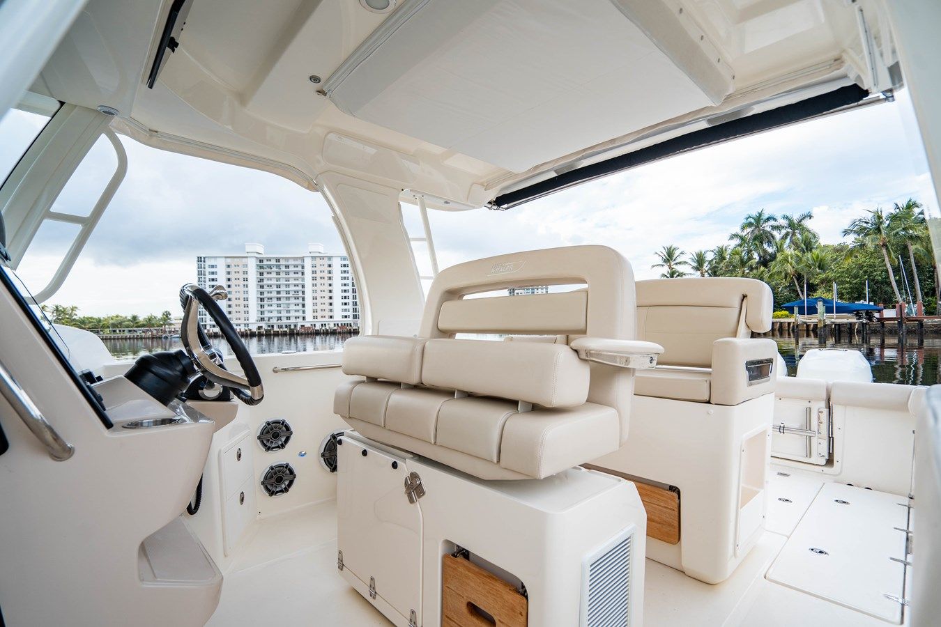 Buy a 350 Realm - Boston Whaler at Shestakov Yacht Sales