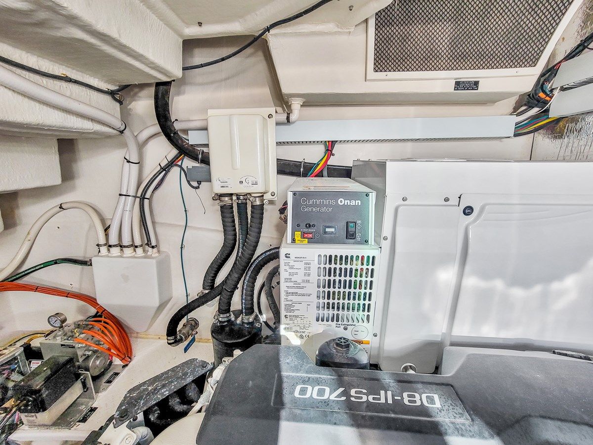 Стоимость яхты - 50