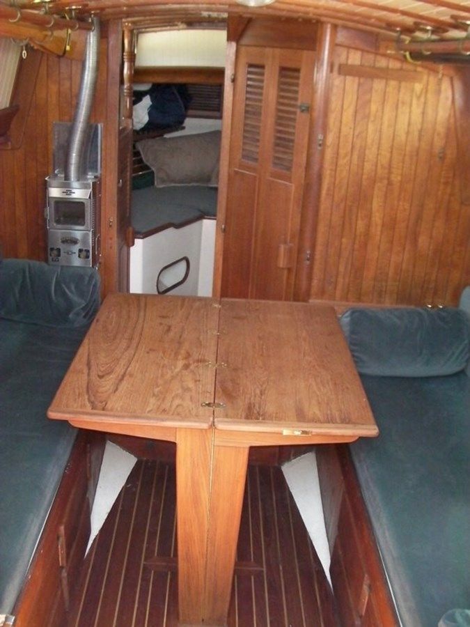 Купить яхту Traumuntana 33 в Shestakov Yacht Sales