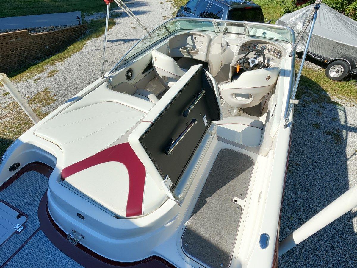 2008 Bryant 210 Bowrider 210 Bowrider yacht sale