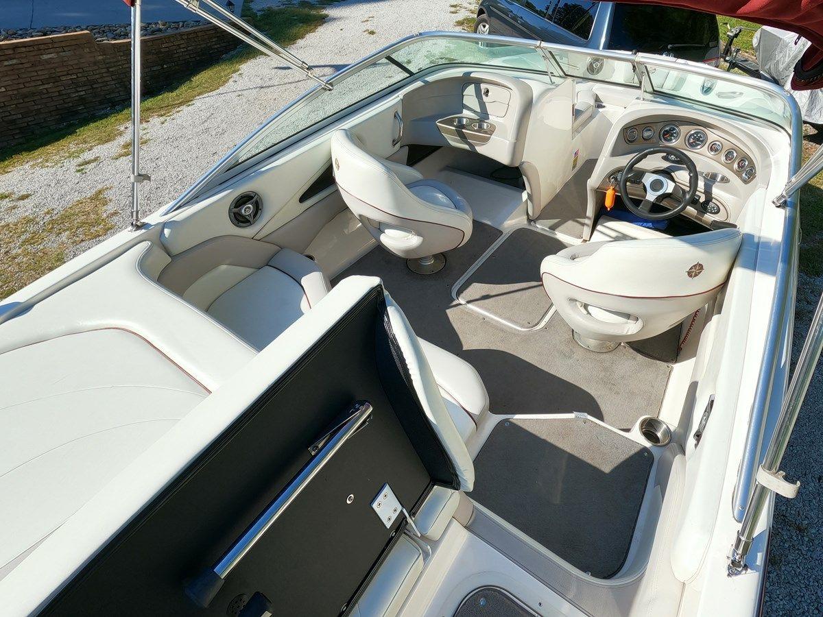 2008 Bryant 210 Bowrider yacht sale