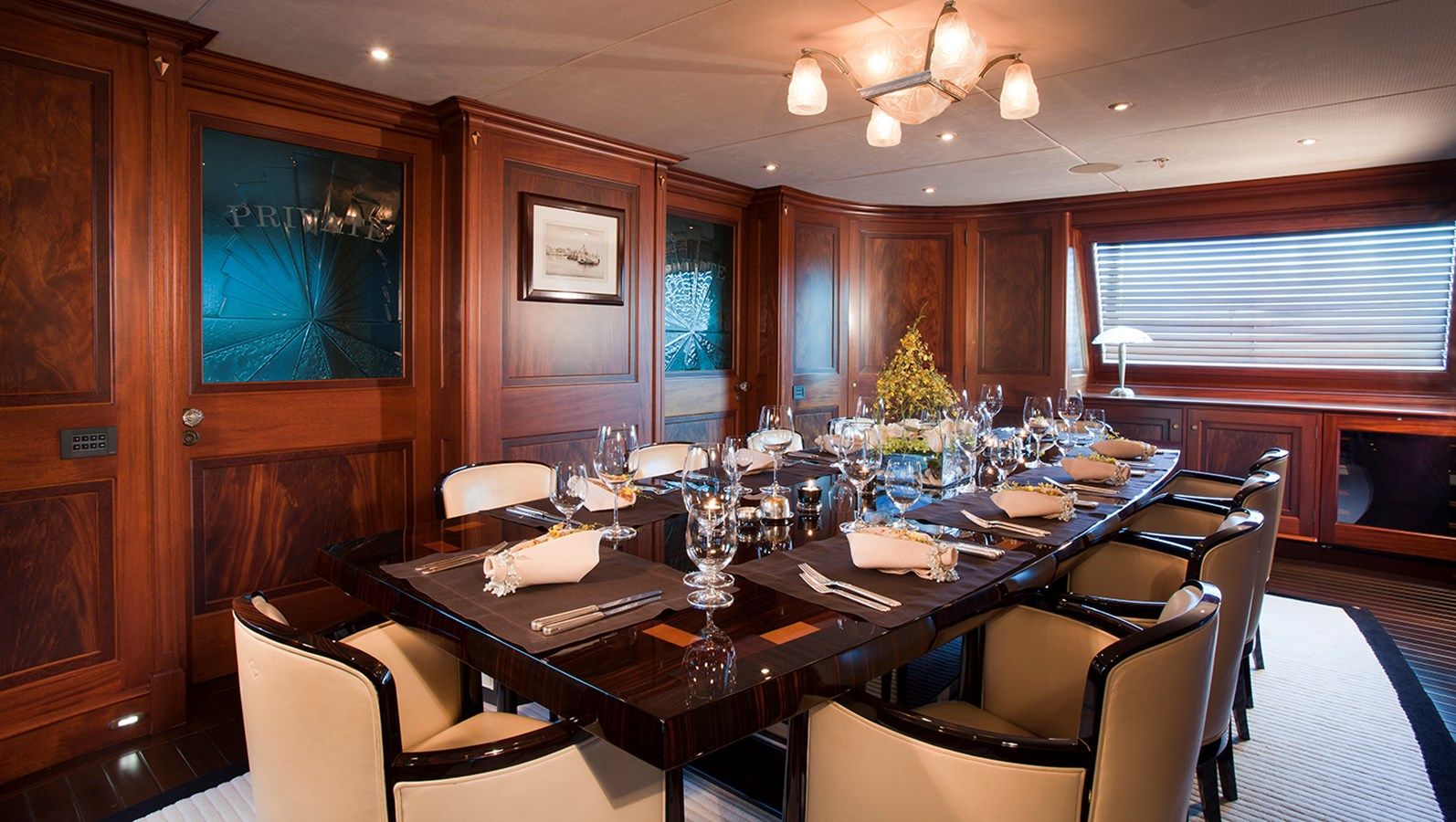 Buy a yacht TIARA II - ALLOY