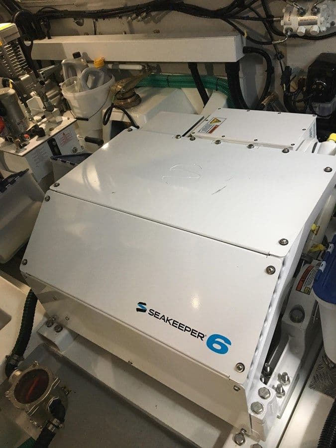 Buy a yacht Lydia Swag