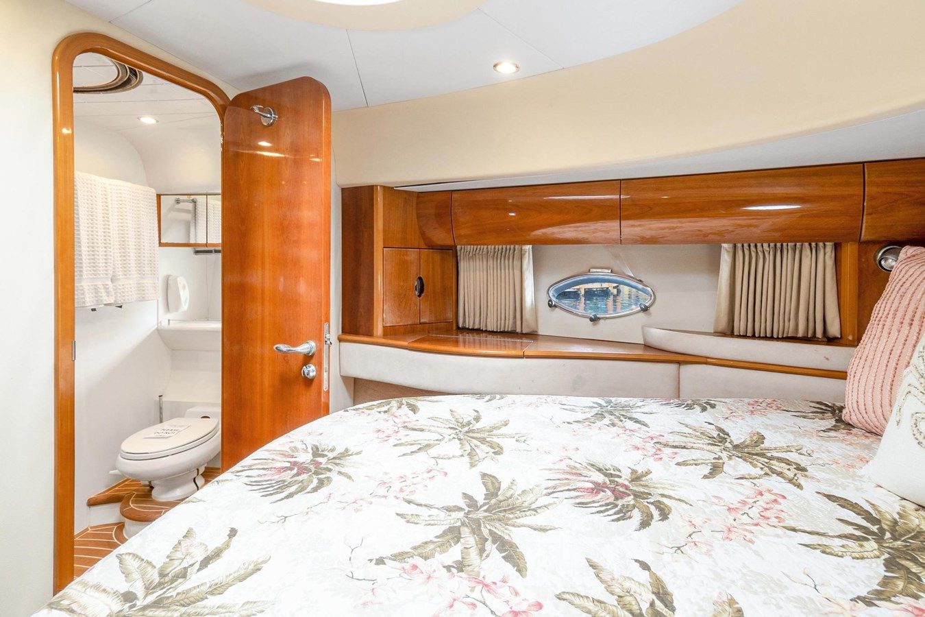 Buy a yacht Takia - PRINCESS