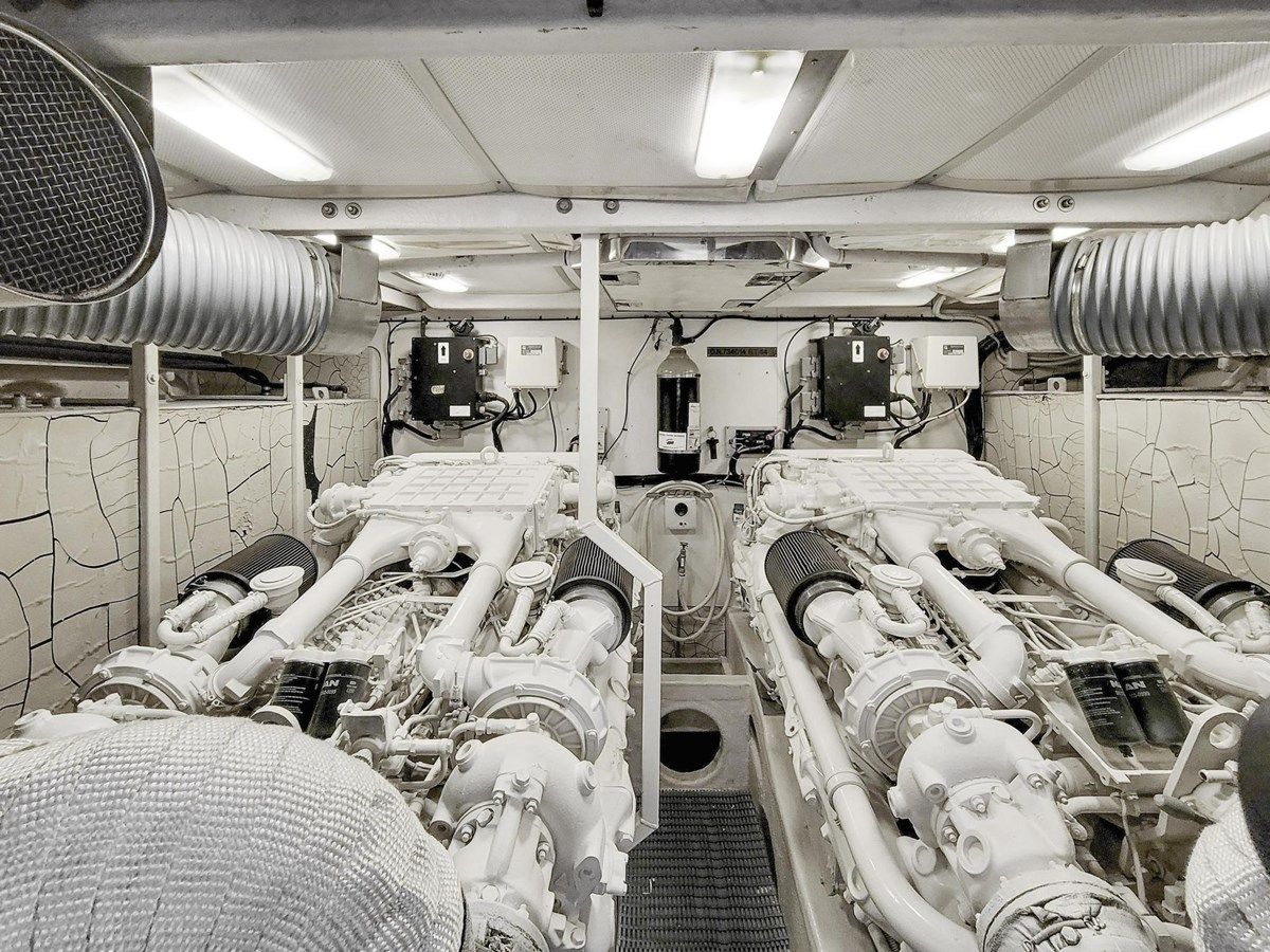 the best price on Takia - PRINCESS