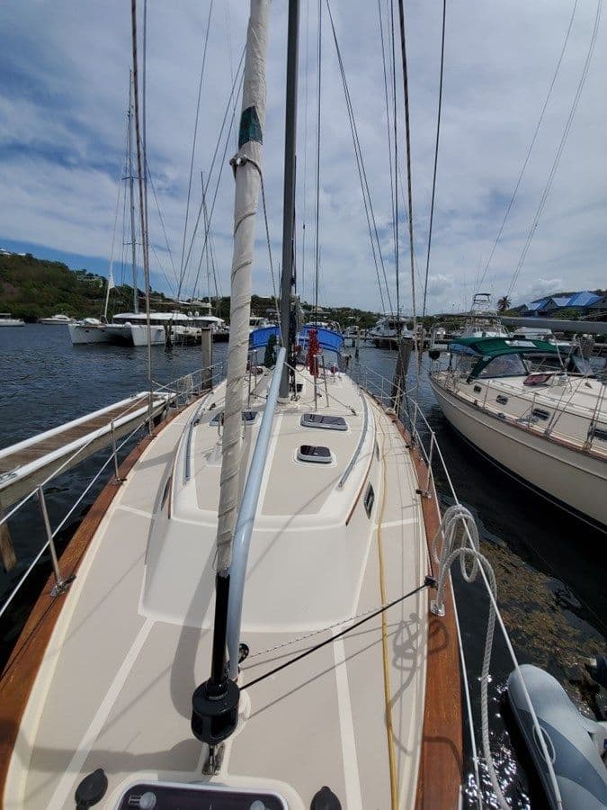 Buy a Jema Joy IP440 at Shestakov Yacht Sales