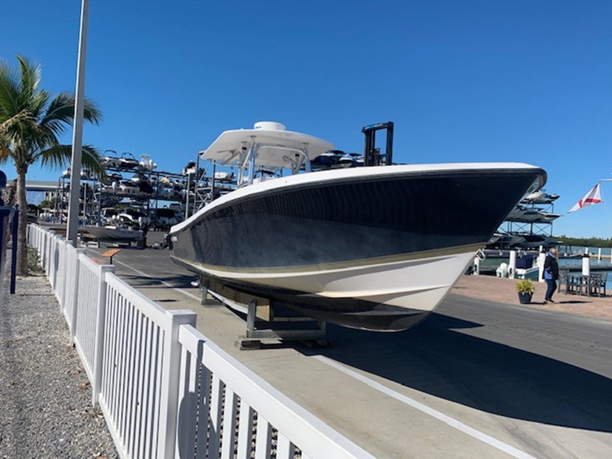 Лучшая цена на - 2004