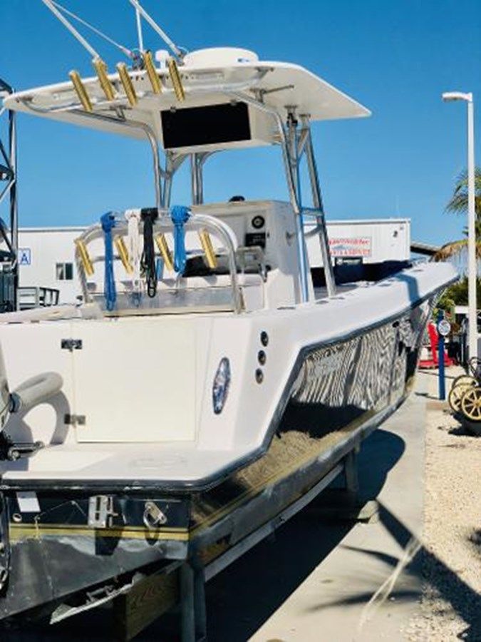 Купить яхту - 2004 в Shestakov Yacht Sales