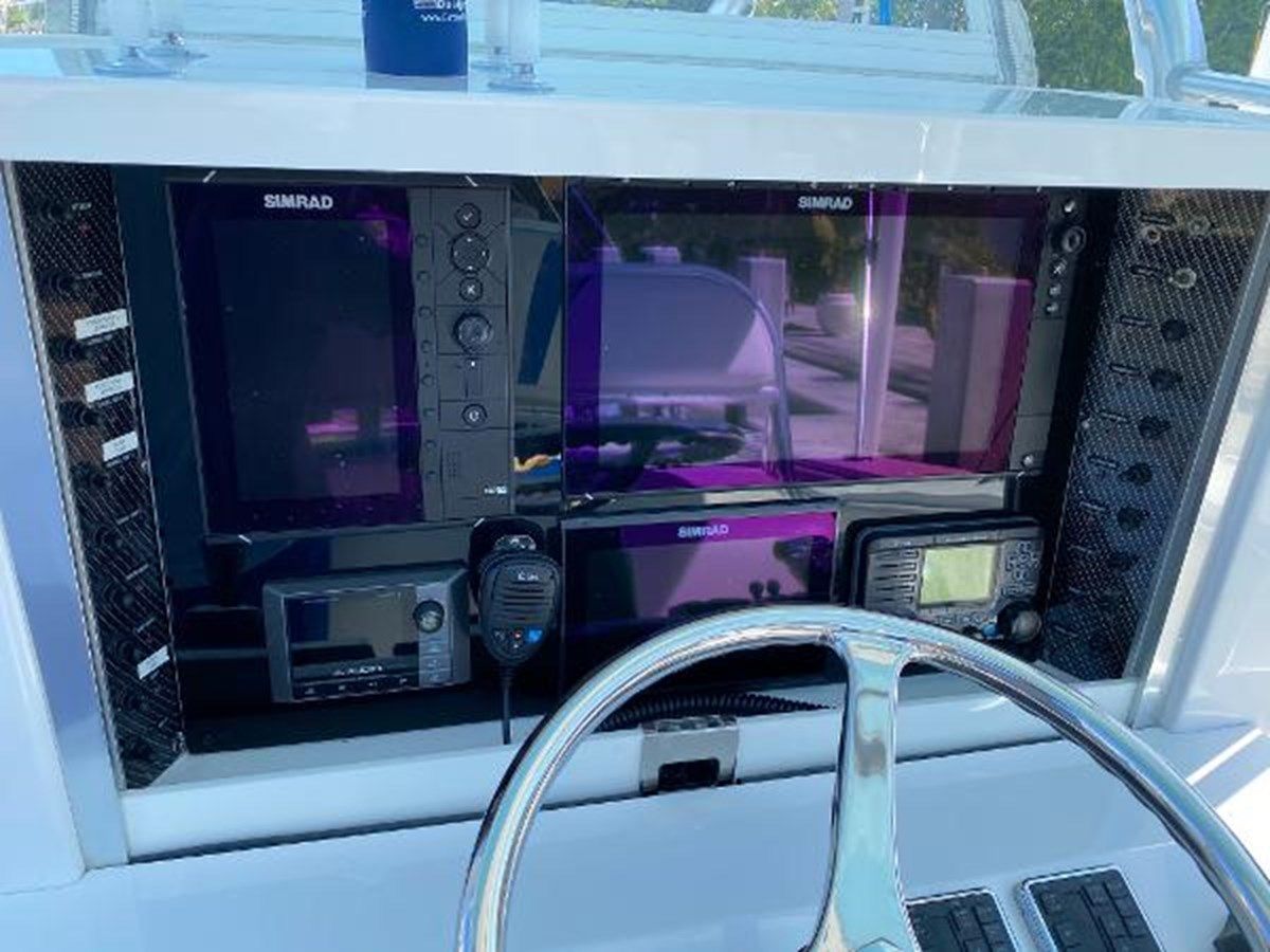 Buy a On The Edge 41 at Shestakov Yacht Sales