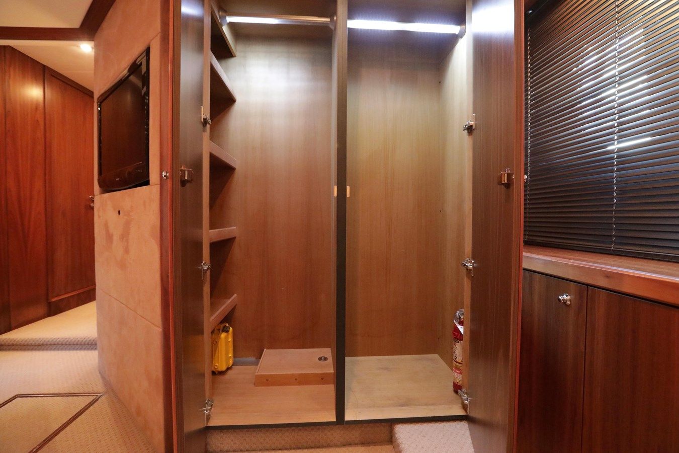 Capricho II - Sunseeker yacht sale