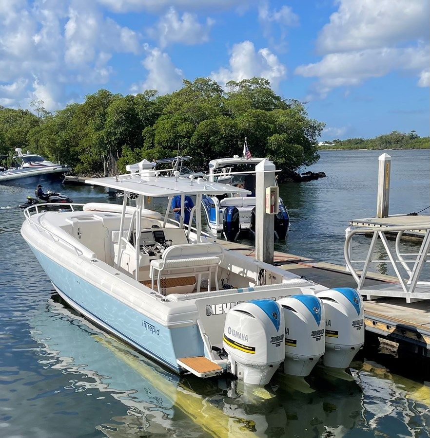 Buy a yacht Never Give Up 2008