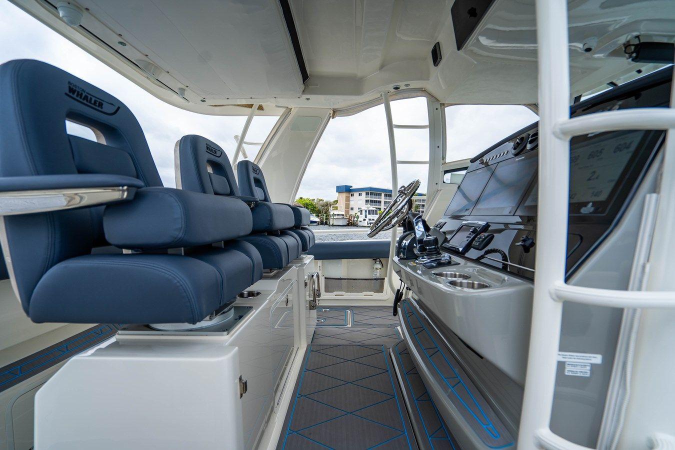 best yacht sales deals  420 Outrage 42