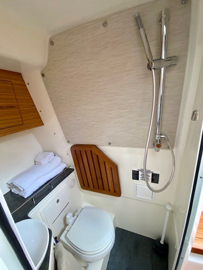 Cindy Seas - Boston Whaler