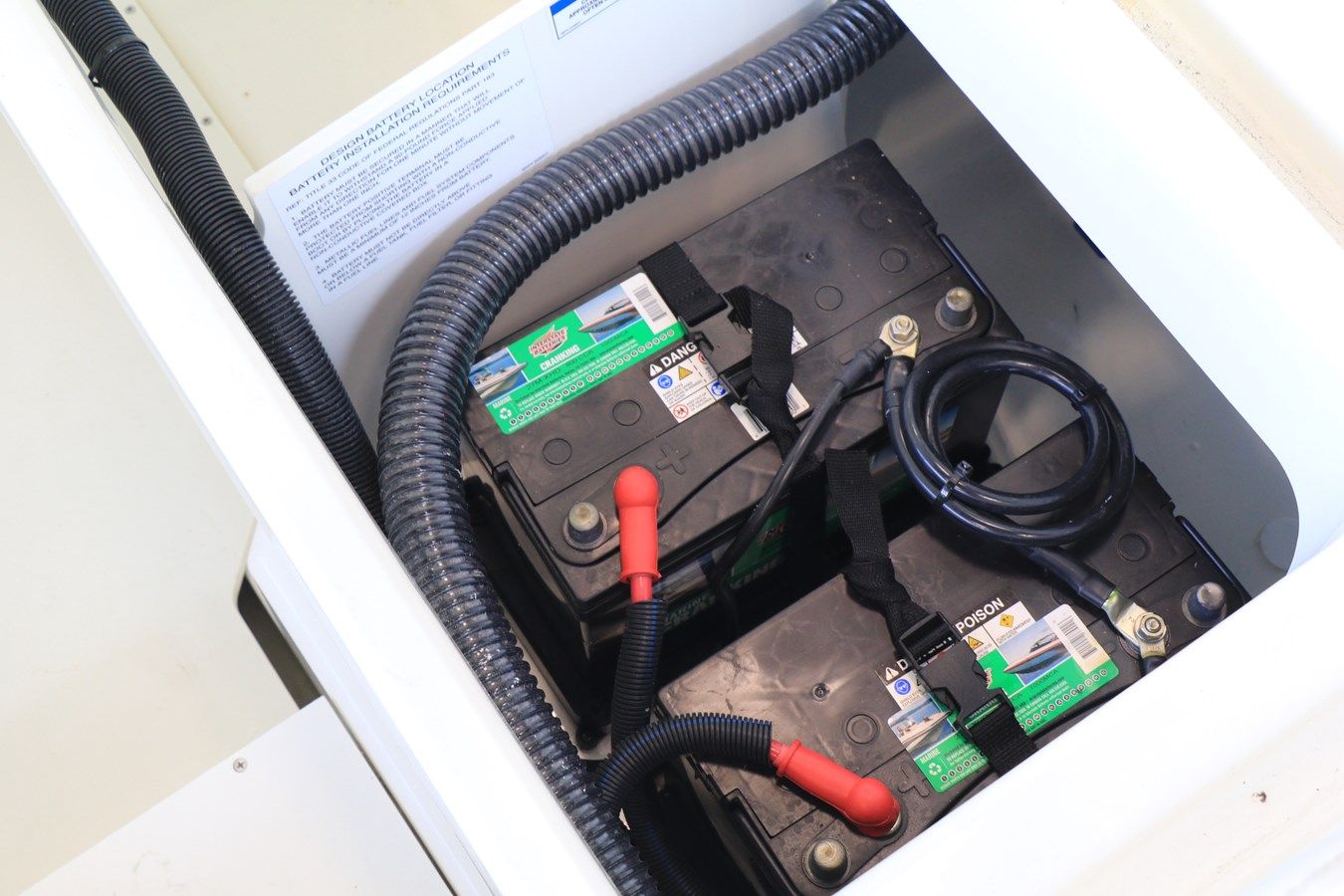 Продажа яхты BAYLINER DX 2200 - BAYLINER