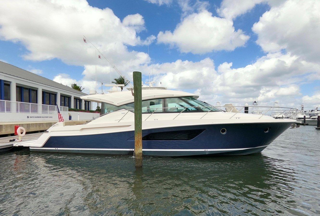 Buy a Southern Belle - Tiara at Shestakov Yacht Sales