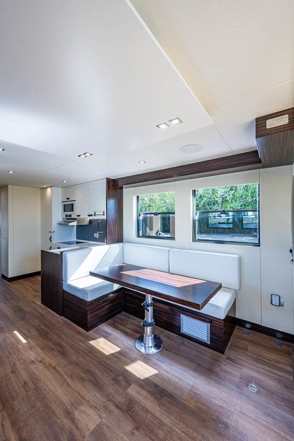 44 Powercat - OVERBLUE