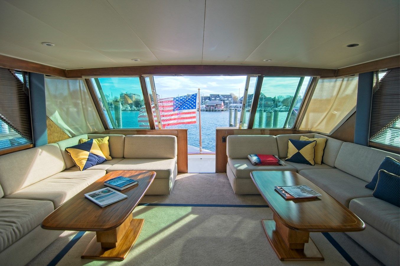 SERENITY - BURGER BOAT COMPANY