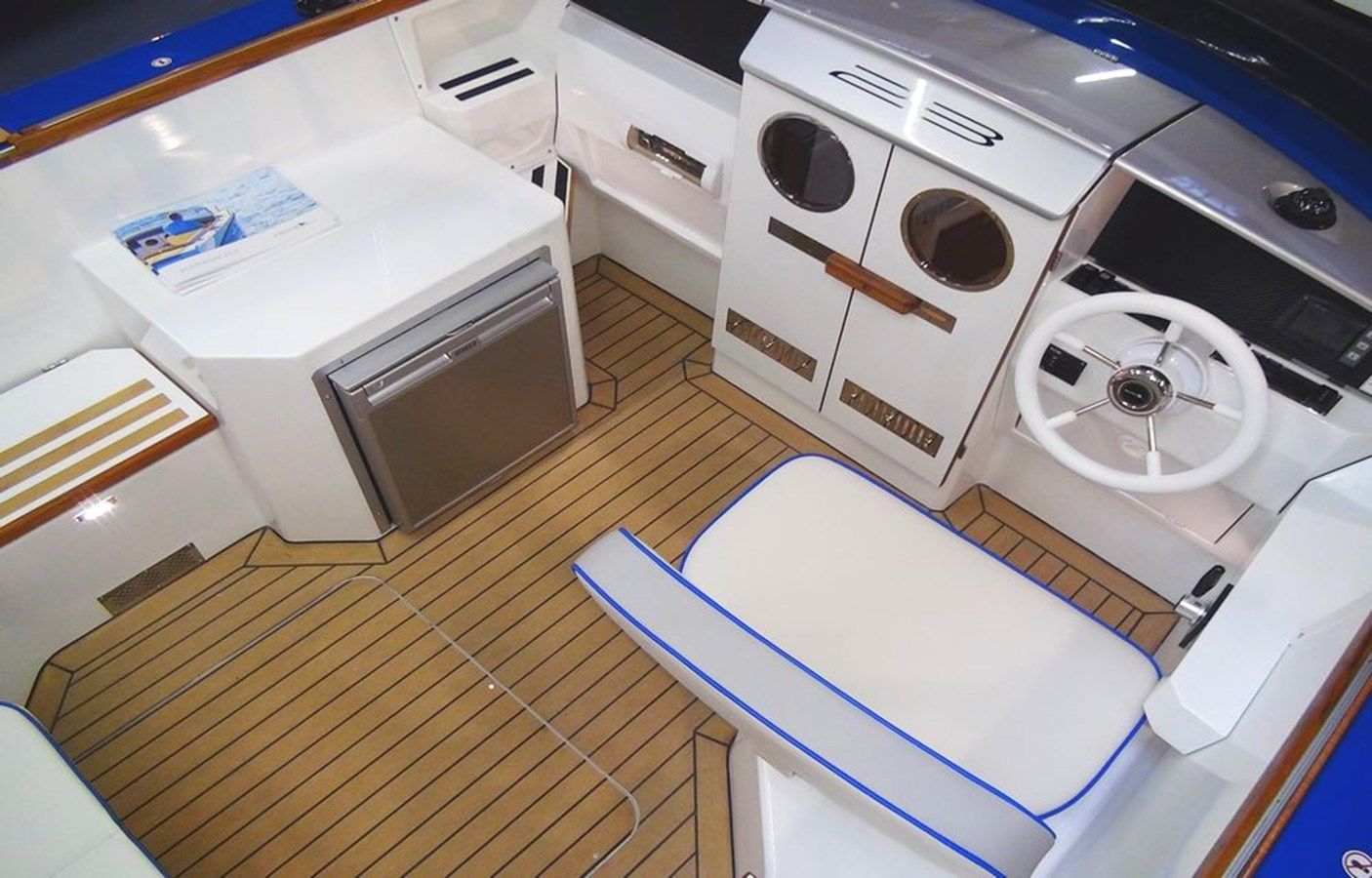 Alfastreet 23 Cabin Evolution Motor - ALFASTREET MARINE yacht sale
