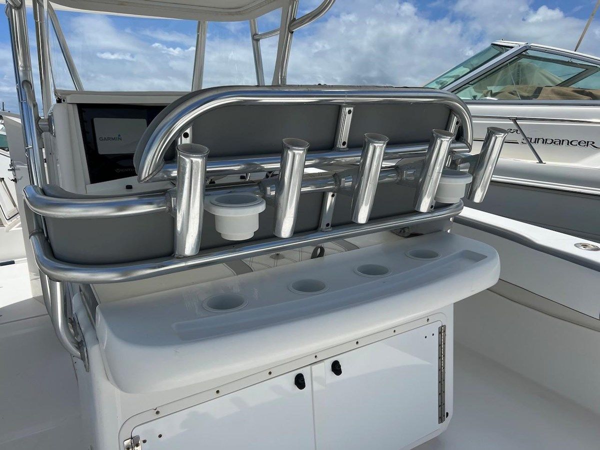 Buy a yacht Venture 34 34 Center Console