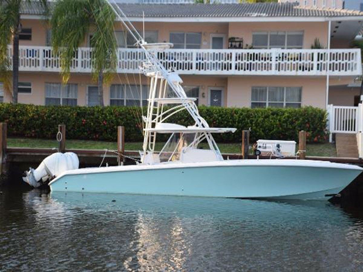 Buy a LION'S SHARE - BAHAMA BOAT WORKS at Shestakov Yacht Sales