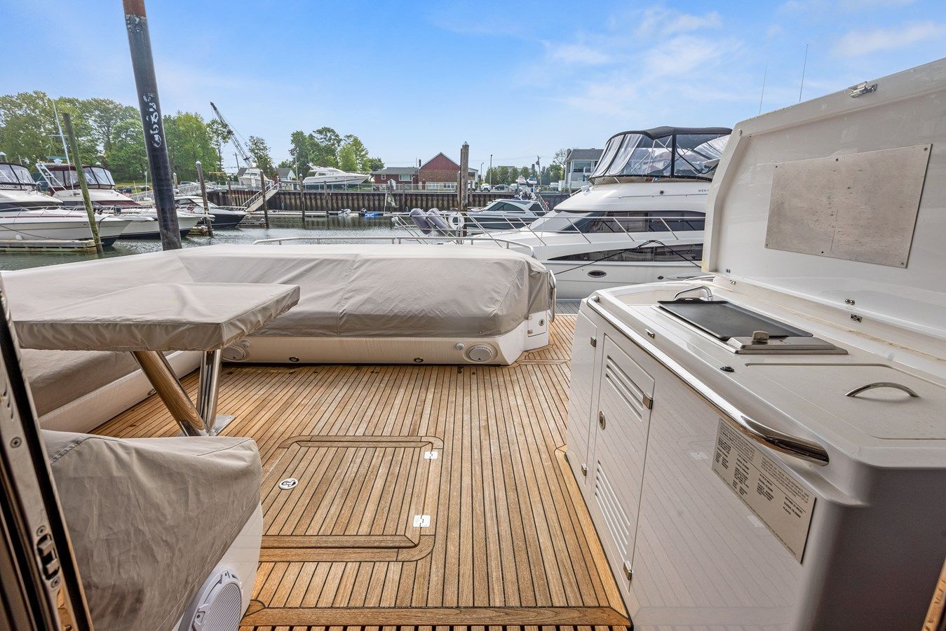 Buy a Diggin It Predator 68 at Shestakov Yacht Sales