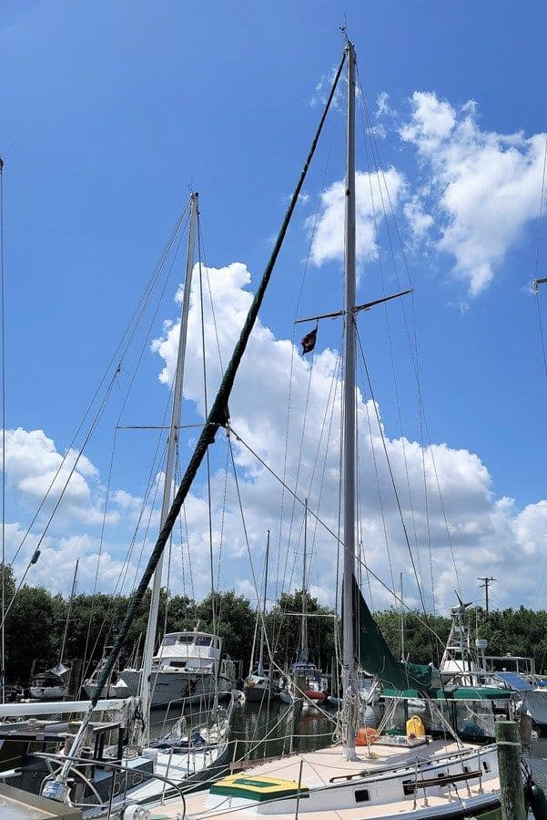 Buy a SUNSHINE TOO 45 at Shestakov Yacht Sales