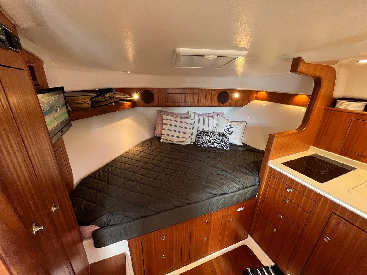 Snot Easy - PURSUIT BOATS