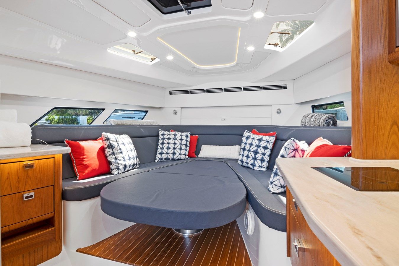 - - INTREPID POWERBOATS INC price