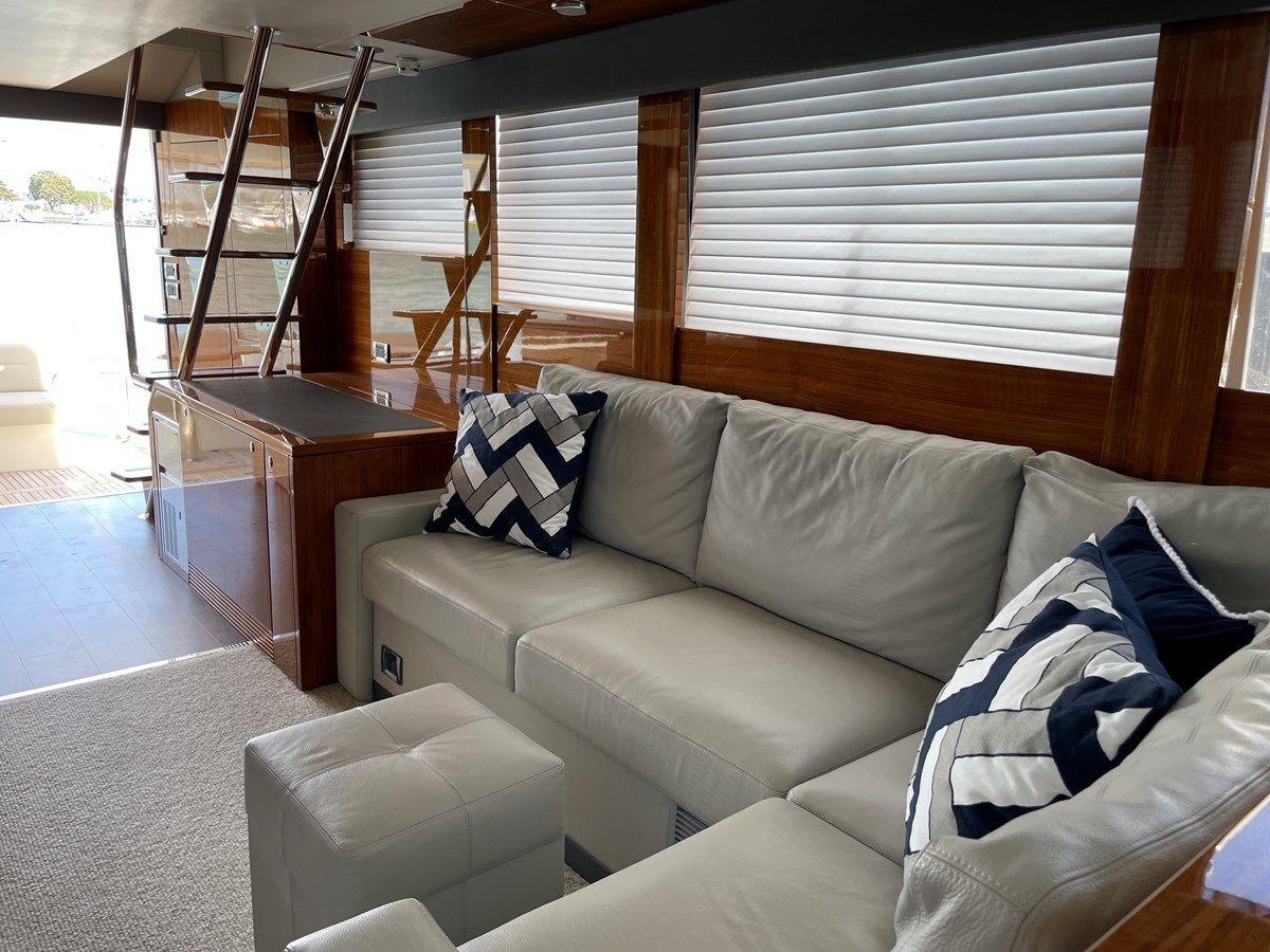 Buy a yacht ABOVE & BEYOND - Maritimo