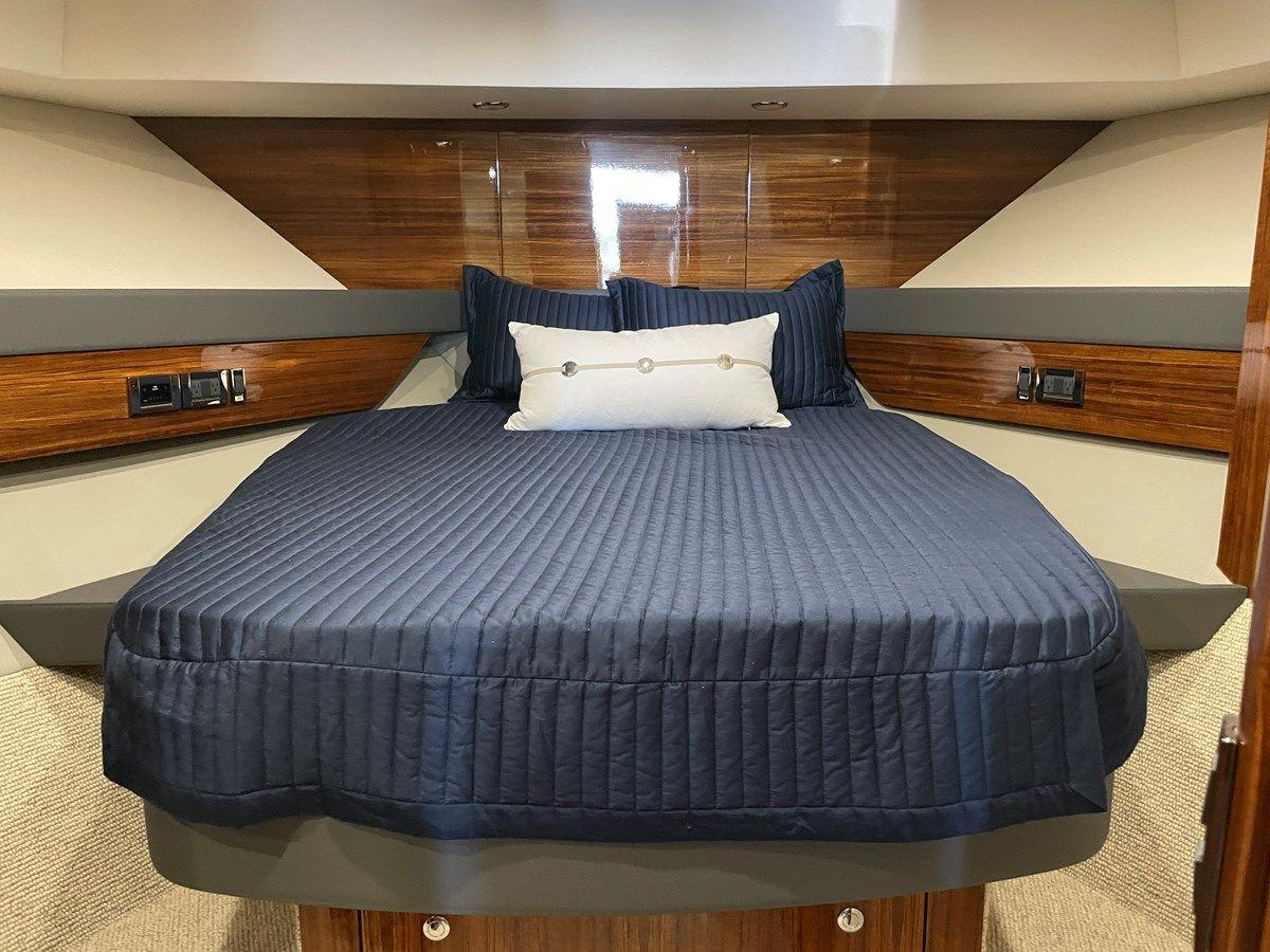 ABOVE & BEYOND yacht sale