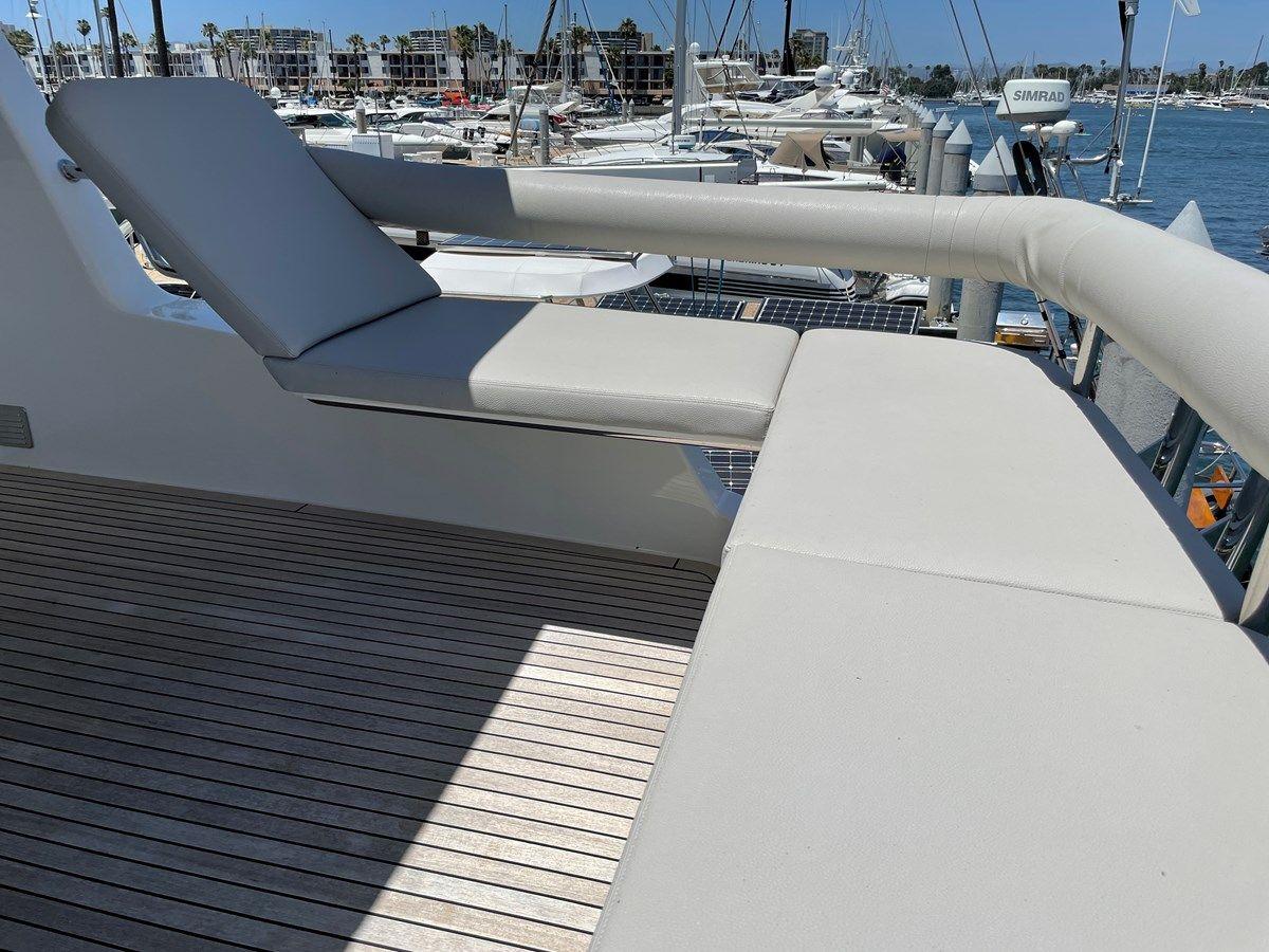 ABOVE & BEYOND - Maritimo yacht sale