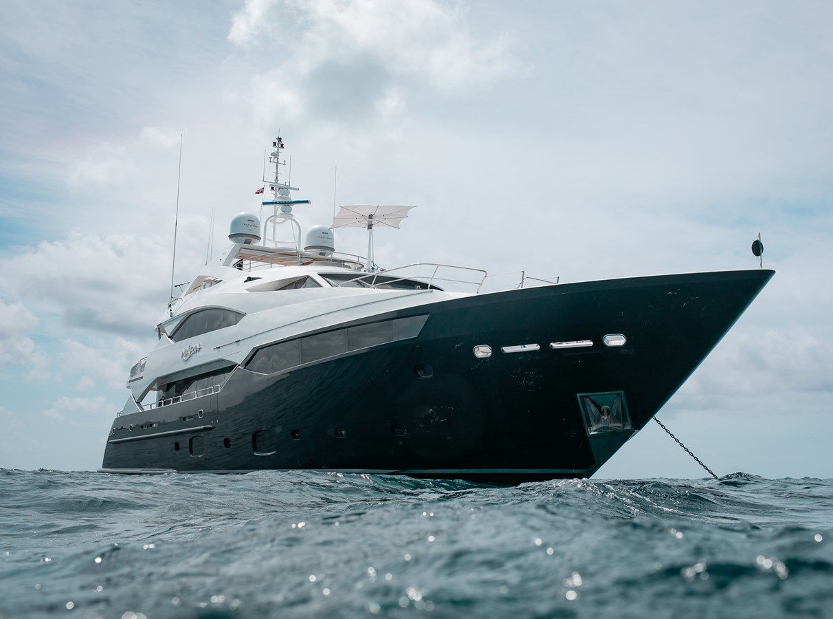 Buy a yacht MARIN - Sunseeker