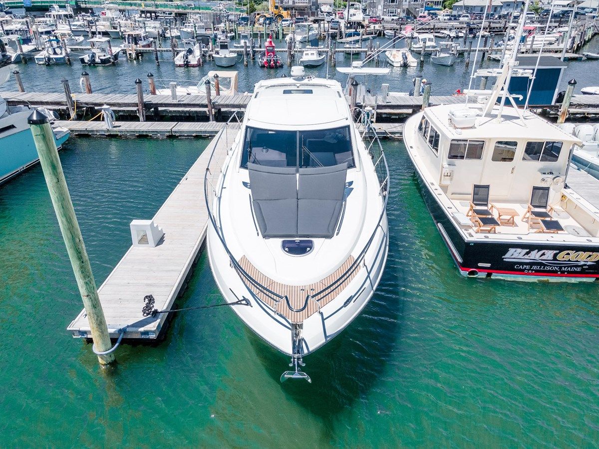 Buy a yacht Carolina