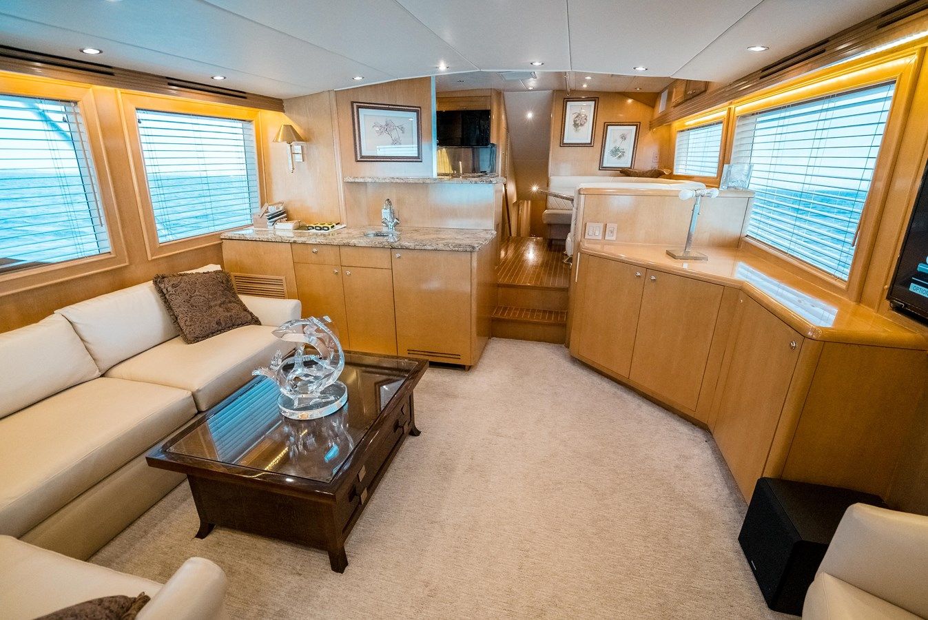 Лучшая цена на Sea Dancer - Hatteras