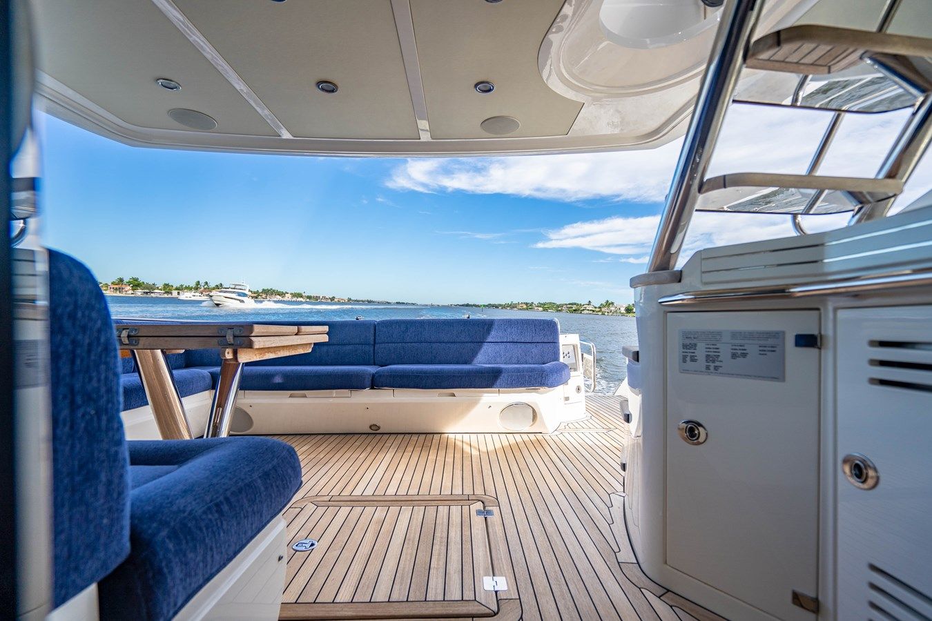 Buy a yacht Submarino Sports Cruiser