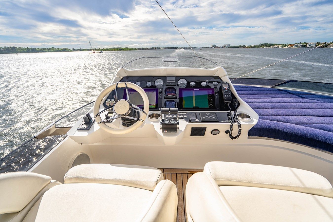 Buy a Submarino - Sunseeker at Shestakov Yacht Sales