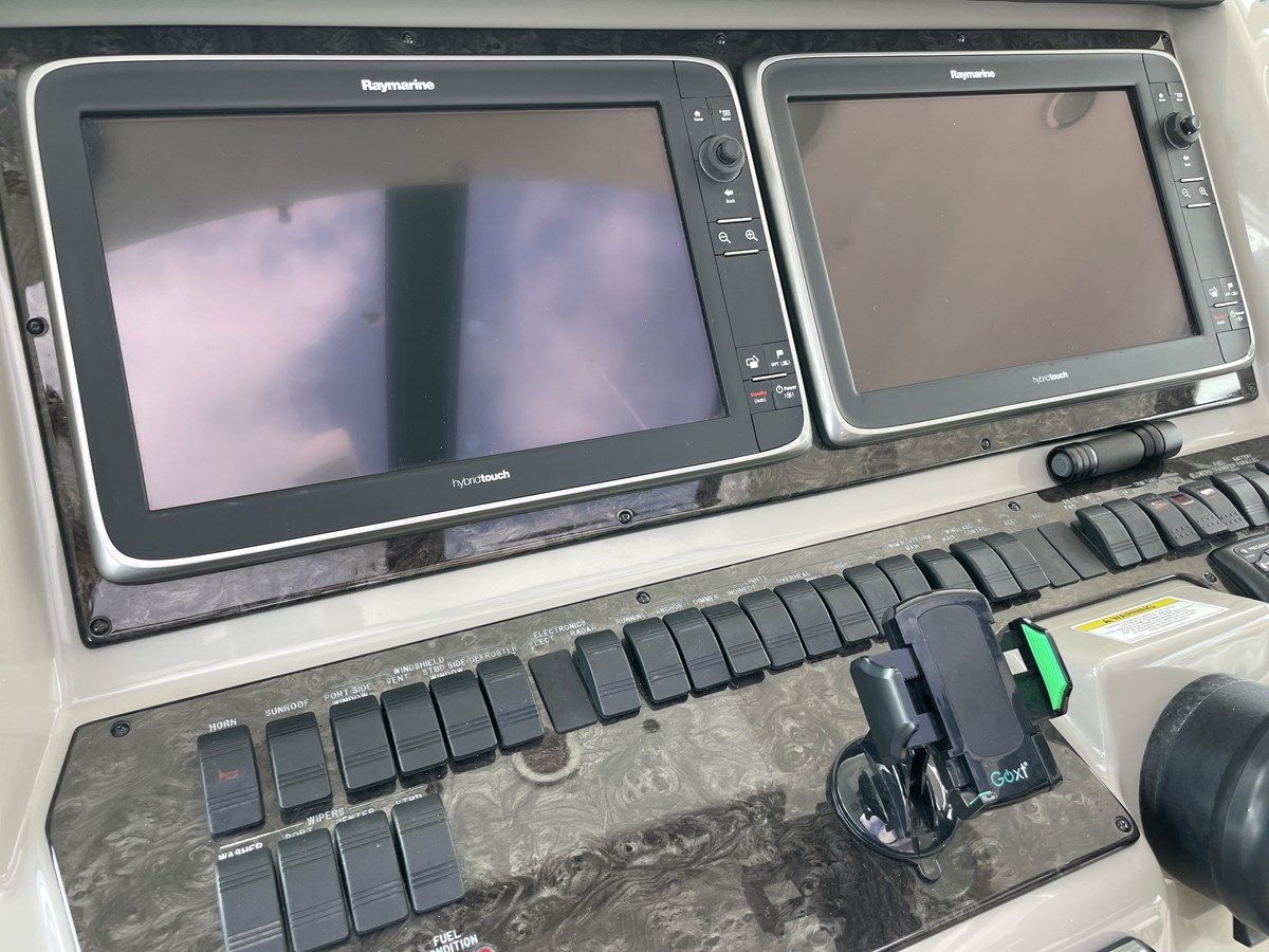 the best price on BRIGG SEA - SEA RAY